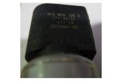 Пневматический выключатель, кондиционер для VW AMAROK (2HA, 2HB, S1B, S6B, S7A, S7B) 2.0 BiTDI 2010-, код двигателя CDCA, V см3 1968, кВт 120, л.с. 163, Дизель, VAG 1K0959126D